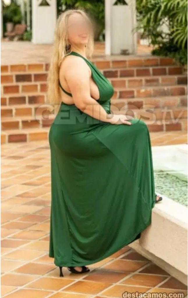 672988631: Chica busca chico en Alicante