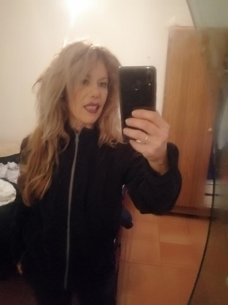 Chica busca chico en Alicante: 