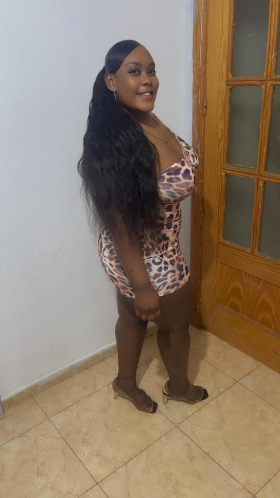 Chica busca chico en Almería: 