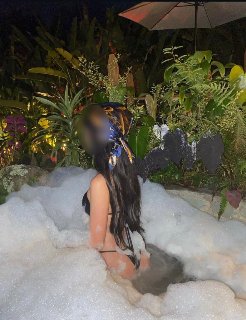 657411338: Chica busca chico en Asturias