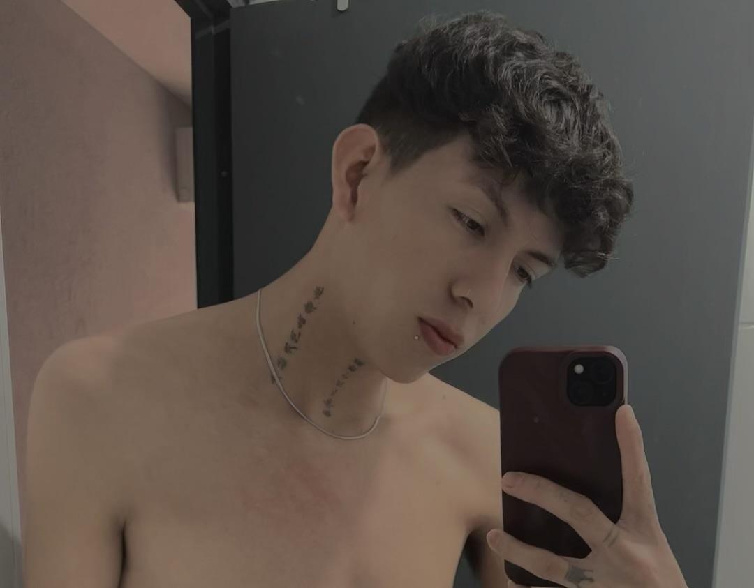 613859467: Chico busca chica en Alicante