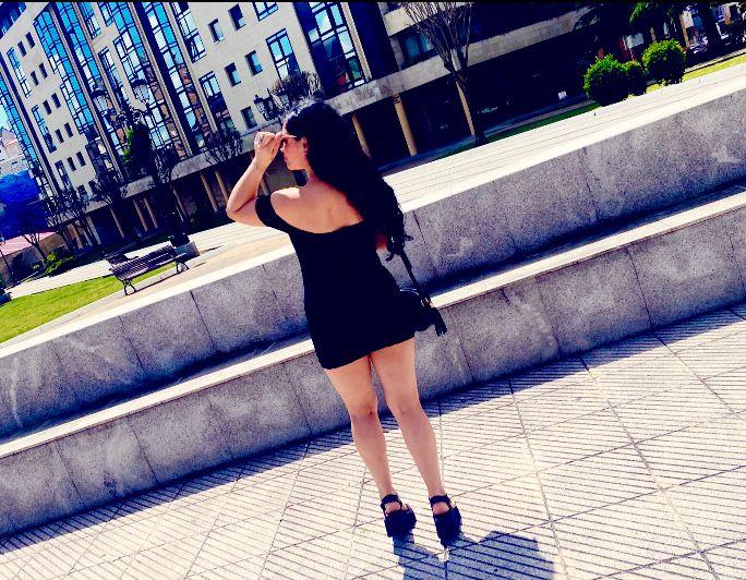 678717275: Chica busca chico en Navarra