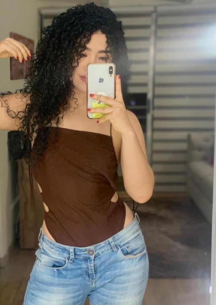 Chica busca chico en Almería: 