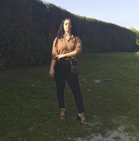 613892495: Chica busca chico en Asturias