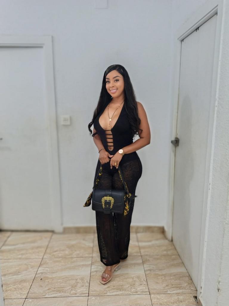 Chica busca chico en Ceuta: 