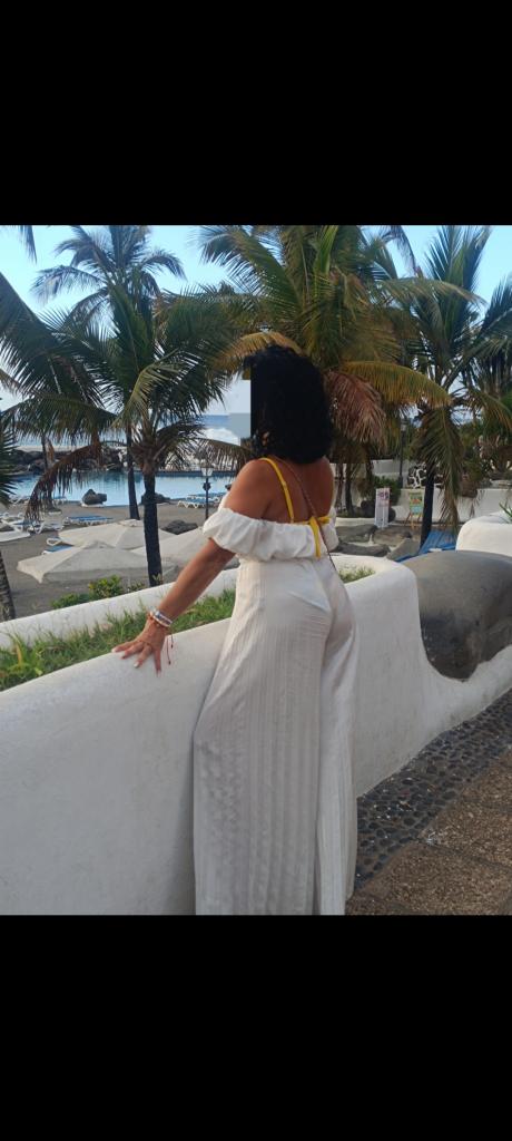 742045570: Chica busca chico en Tenerife