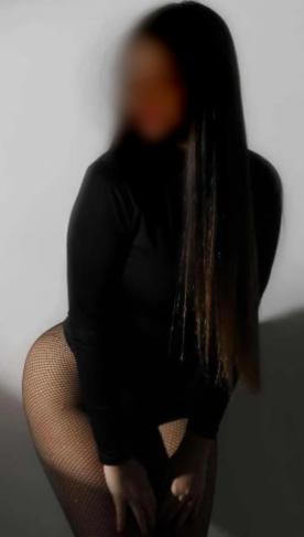 Chica busca chico en Sevilla: 