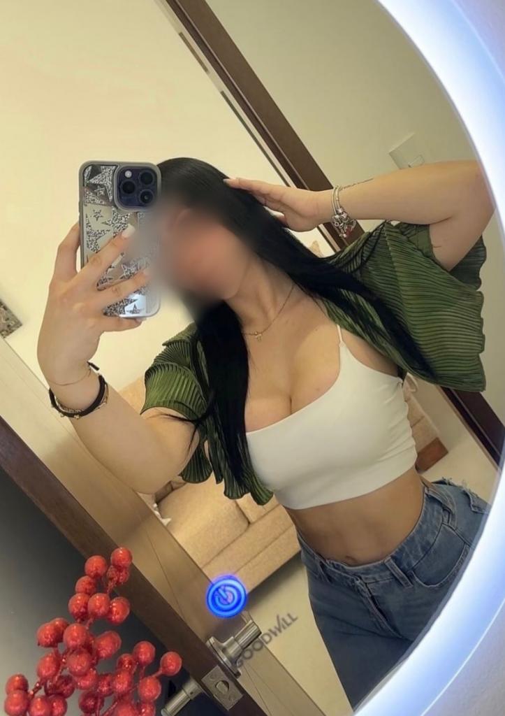 623601319: Chica busca chico en Valencia