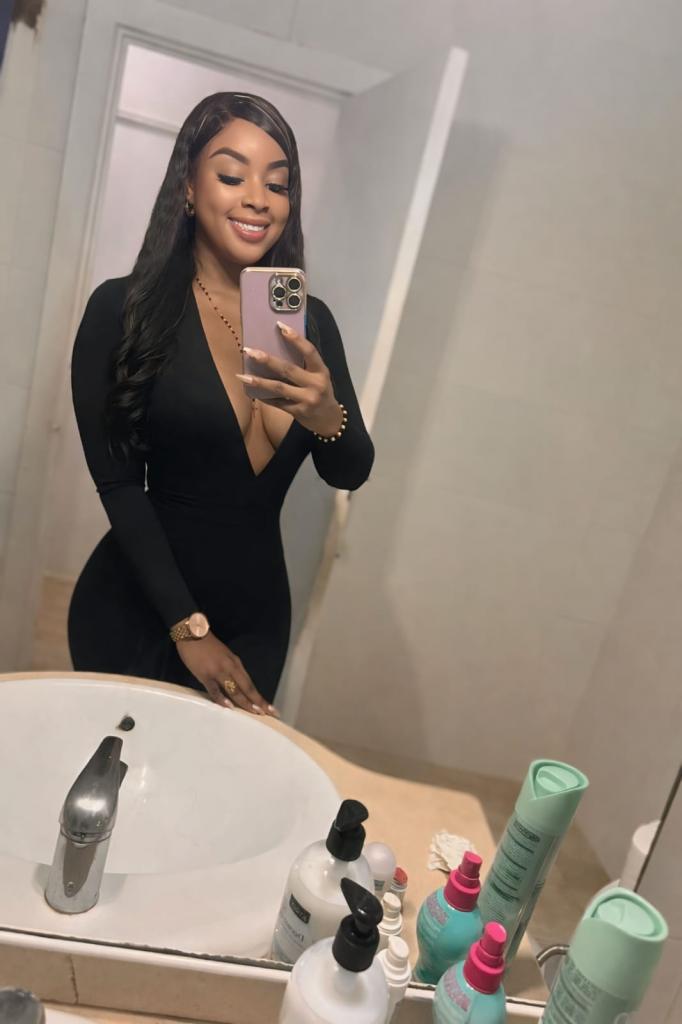 Chica busca chico en Ceuta: 