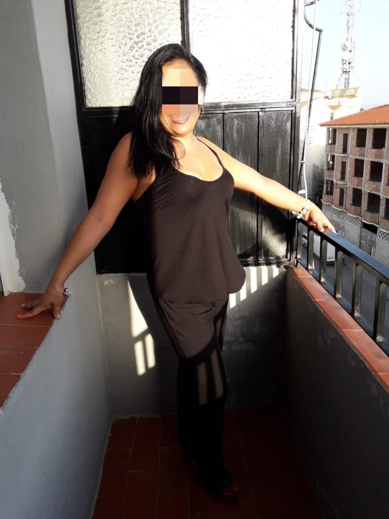 Chica busca chico en Granada: 