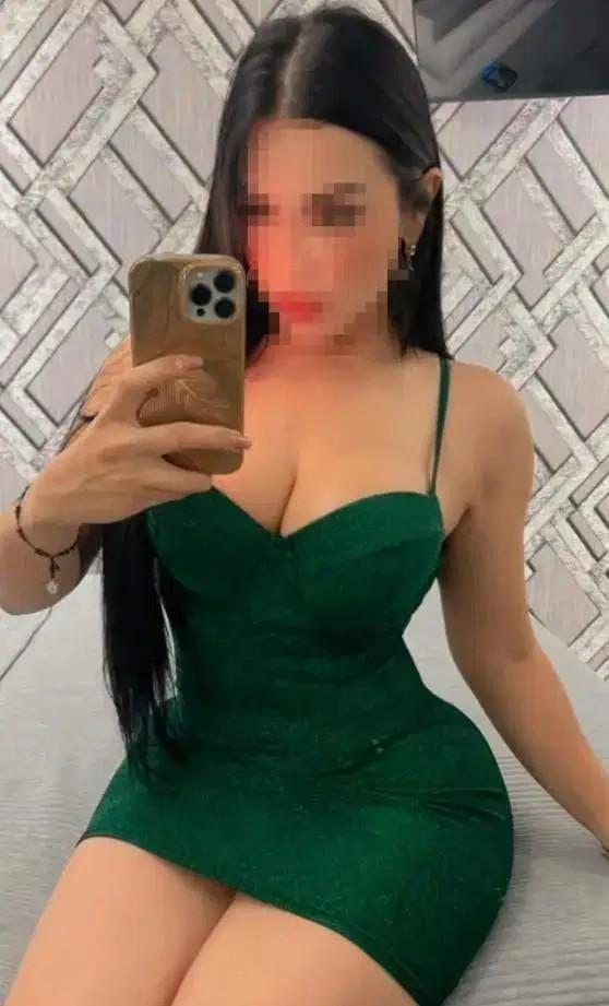 Chica busca chico en Granada: 