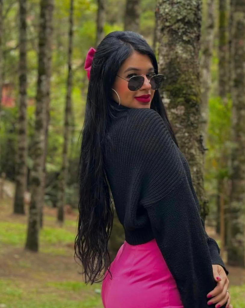 Chica busca chico en Jaén: 