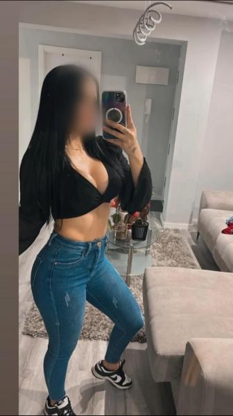 Chica busca chico en Zaragoza: 