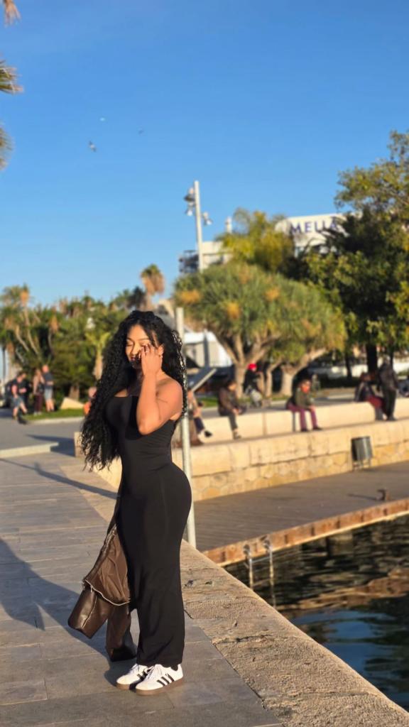 Chica busca chico en Alicante: 