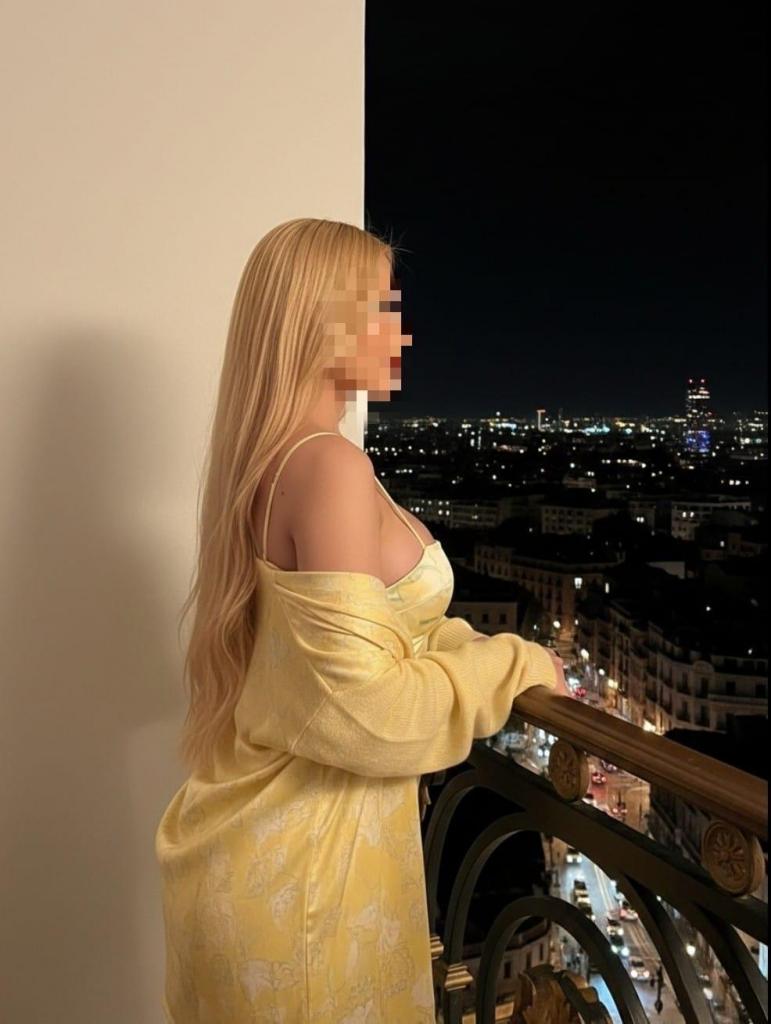 Chica busca chico en Barcelona: 