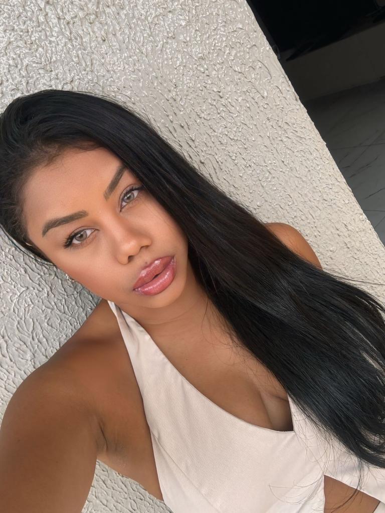 Chica busca chico en Asturias: 