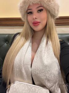 613832869: Chica busca chico en Alicante