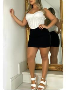 663134856: Chica busca chico en Mallorca