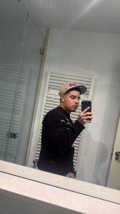 642006438: Chico busca chica en Barcelona