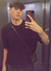 613859467: Chico busca chica en Alicante