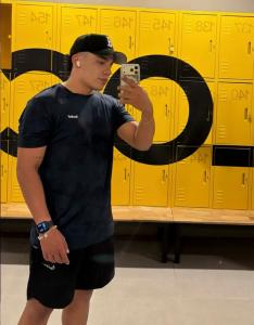 637906181: Chico busca chica en Madrid