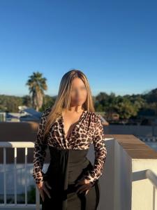 666314324: Chica busca chico en Ibiza