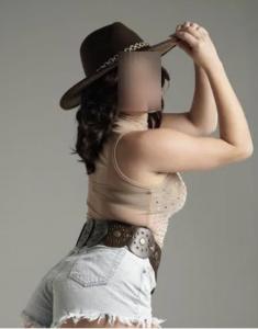 642803911: Chica busca chico en Tenerife