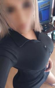 610481939: Chica busca chico en Menorca