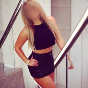 674801210: Chica busca chico en Murcia