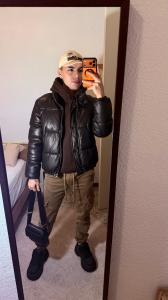 617751173: Chico busca chica en Barcelona