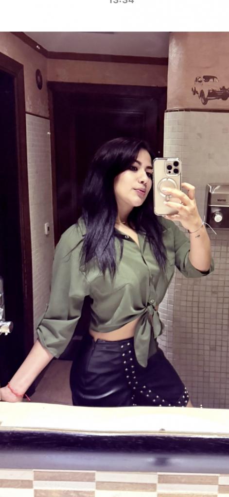 613264921: Chica busca chico en Málaga