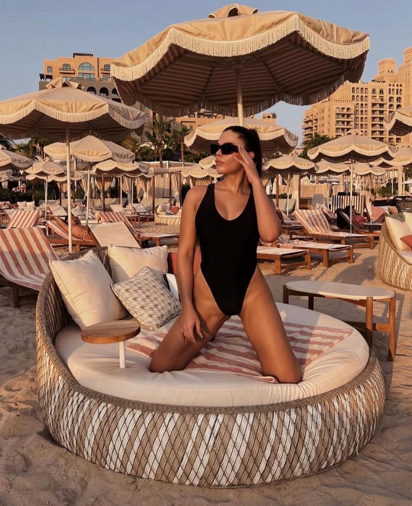 Chica busca chico en Sevilla: 