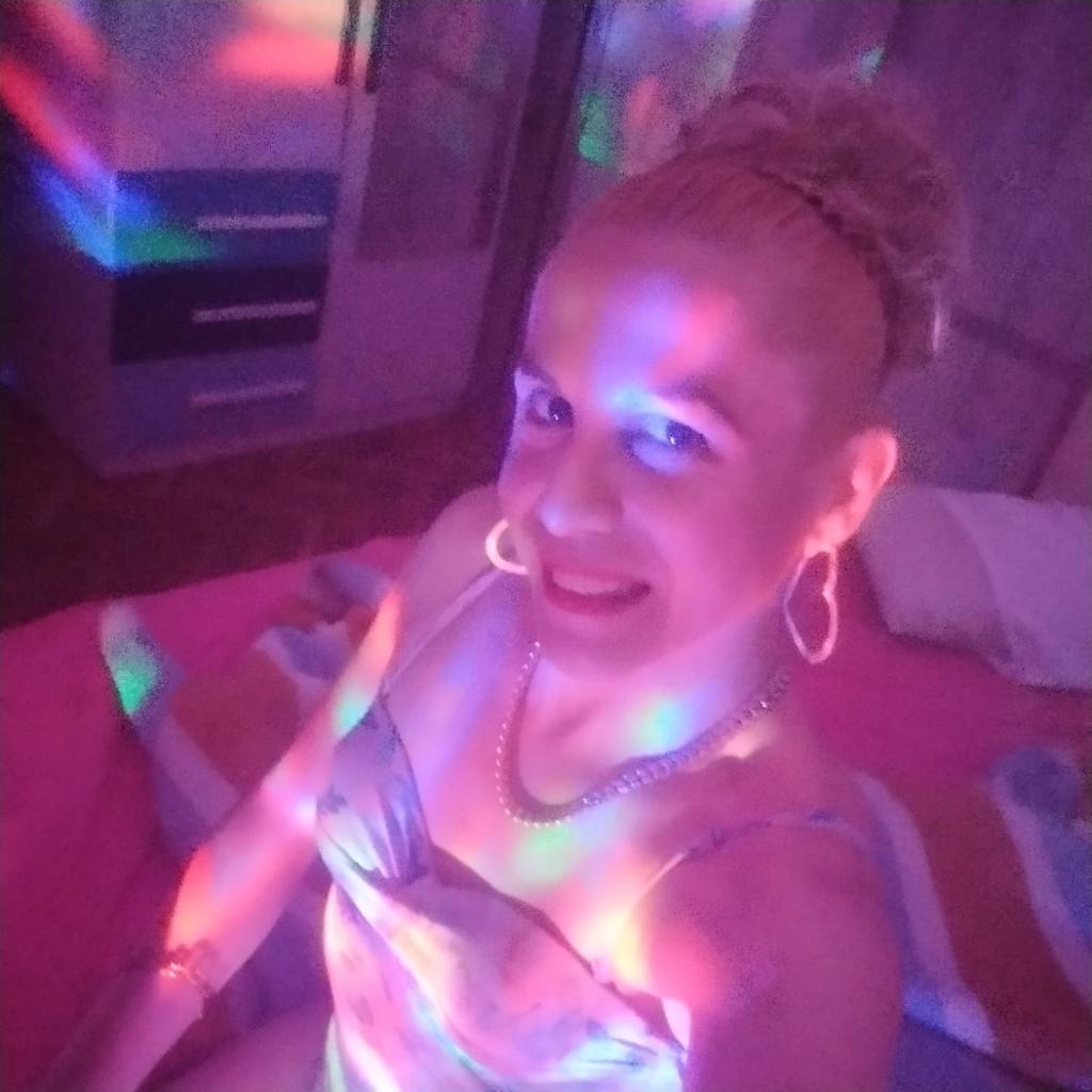 Chica busca chico en Salamanca: 