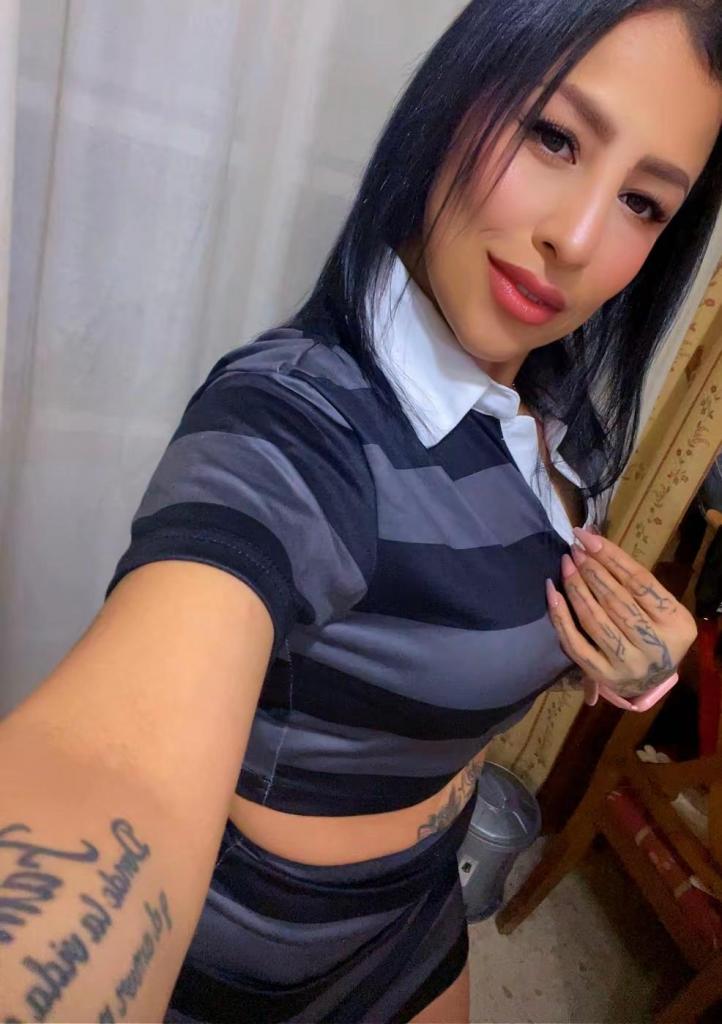 Chica busca chico en Cádiz: 