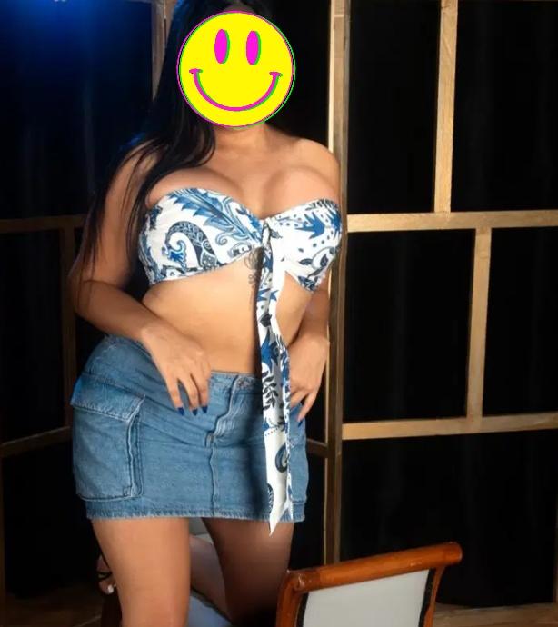 685820527: Chica busca chico en Barcelona