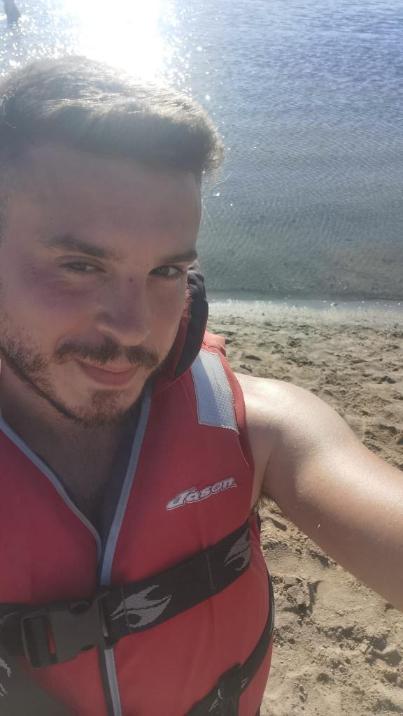 Chico busca chica en Murcia: 