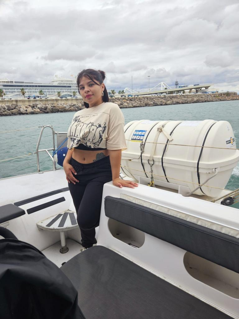 613485423: Chica busca chico en Toledo