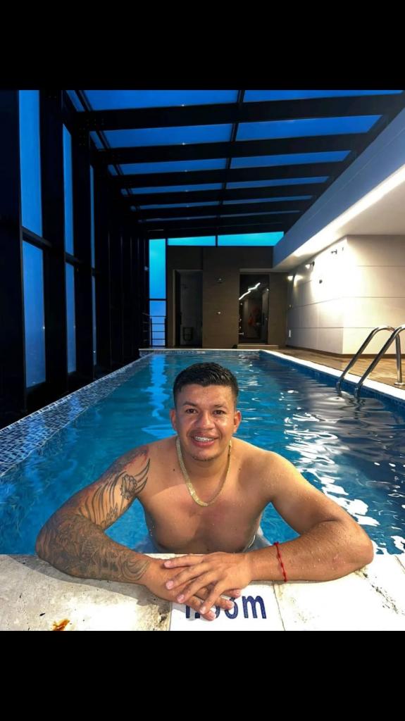 Chico busca chica en Salamanca: 