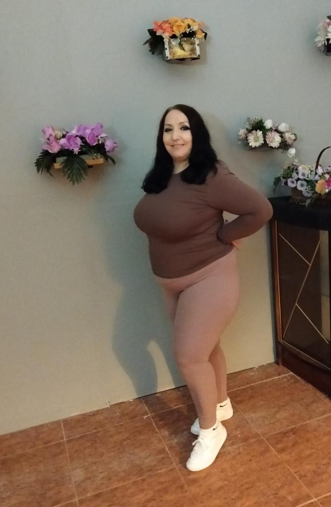 Chica busca chico en Almería: 