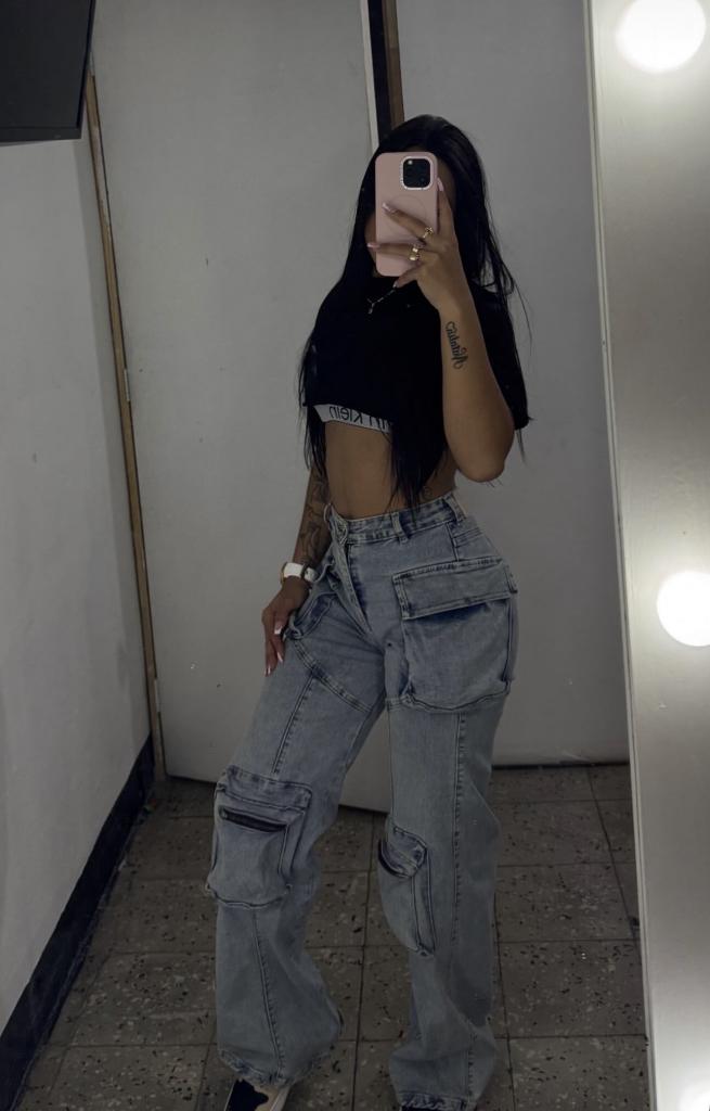 Chica busca chico en Tenerife: 