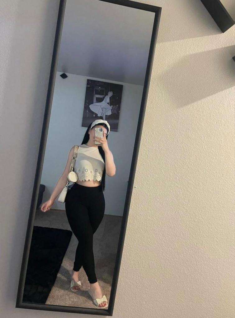 Chica busca chico en Tenerife: 