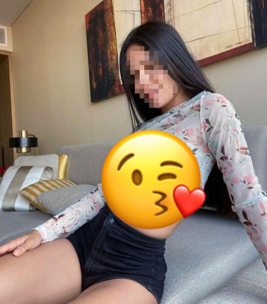 Chica busca chico en Barcelona: 