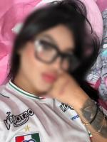 643737550: Chica busca chico en La Coruña