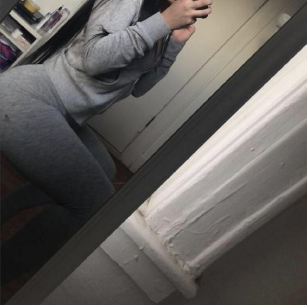 Chica busca chico en Cádiz: 