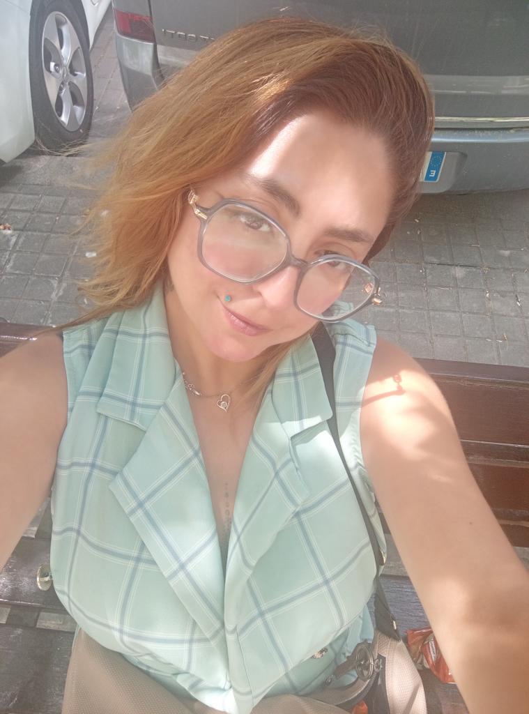637936735: Chica busca chico en Valencia