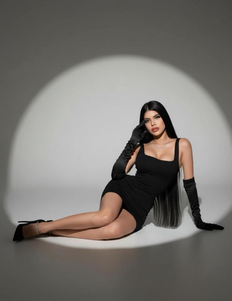 Chica busca chico en Sevilla: 