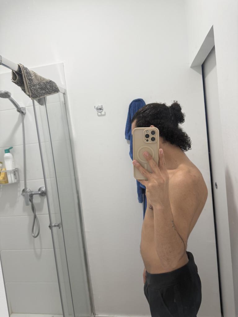 Chico busca chica en Mallorca: 