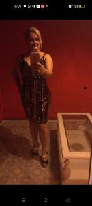 Chica busca chico en Almería: 