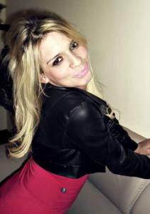 631791286: Chica busca chico en Tarragona