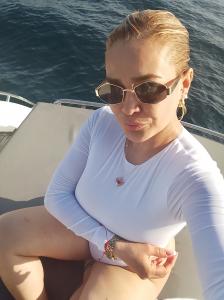 692848629: Chica busca chico en Ibiza